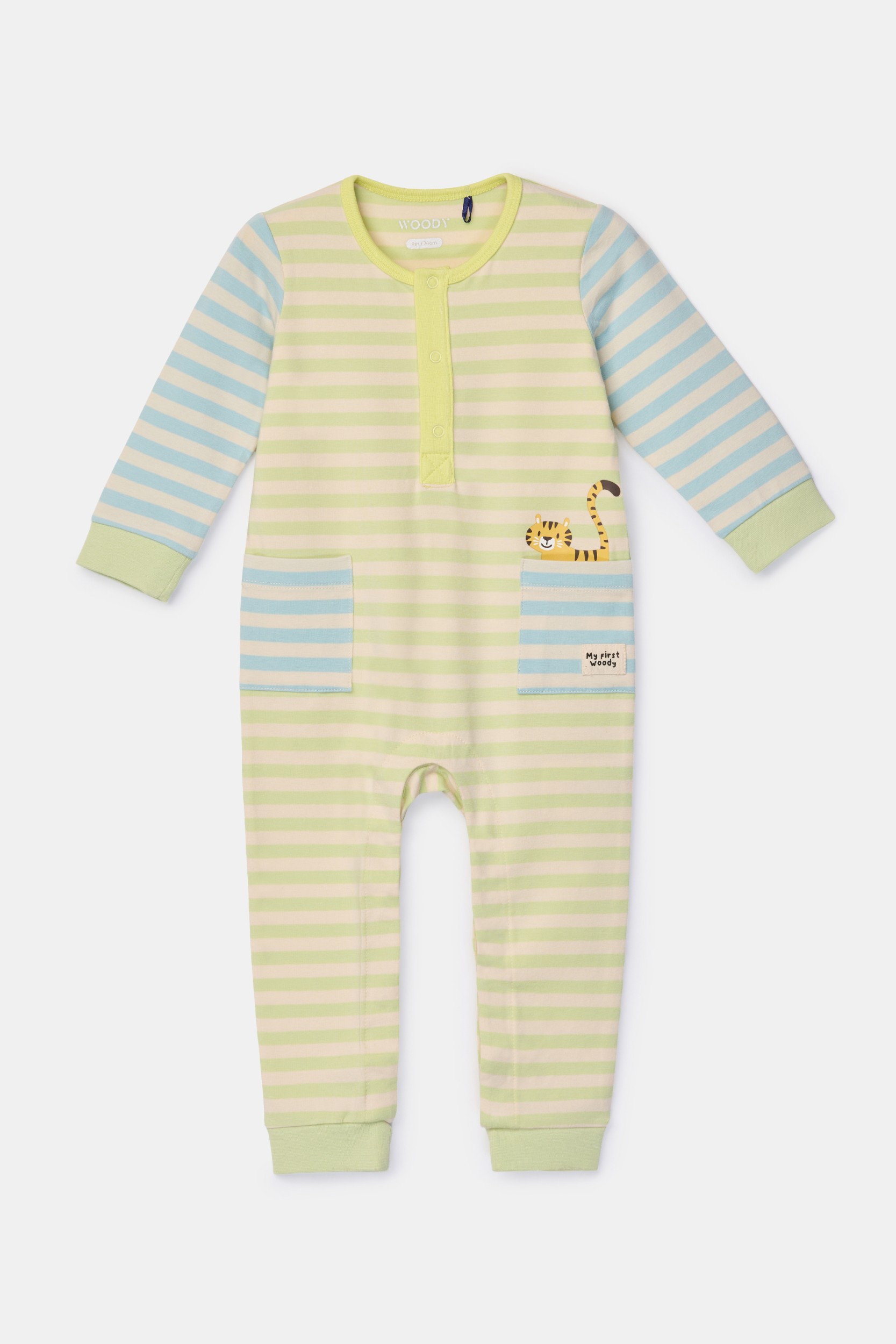 Blauw-groen gestreept kruippakje van soepel katoen