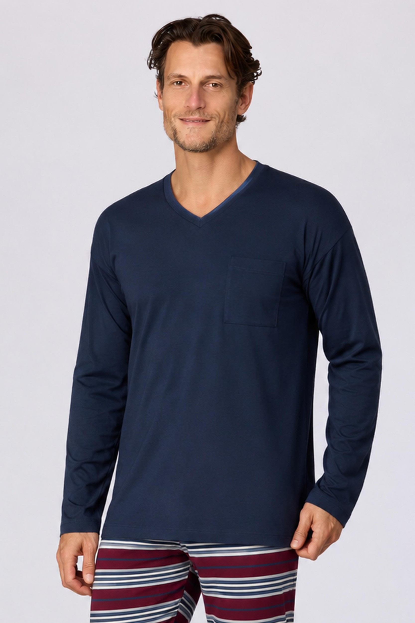 Blauw-rode pyjama van katoen