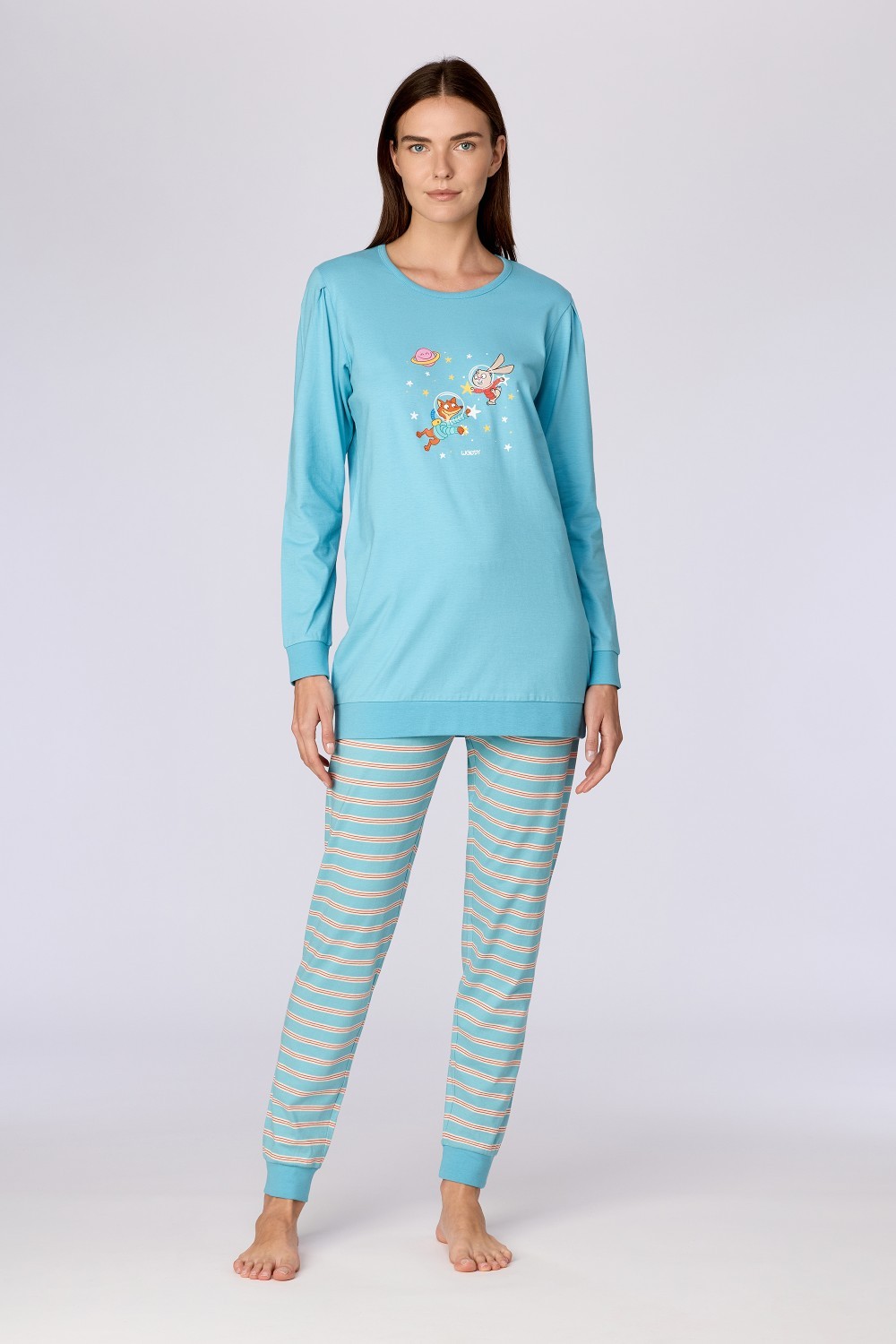 Blauw-rood gestreepte pyjama van katoen