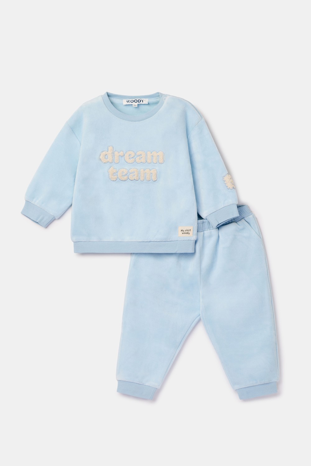 Lichtblauwe pyjama van velours