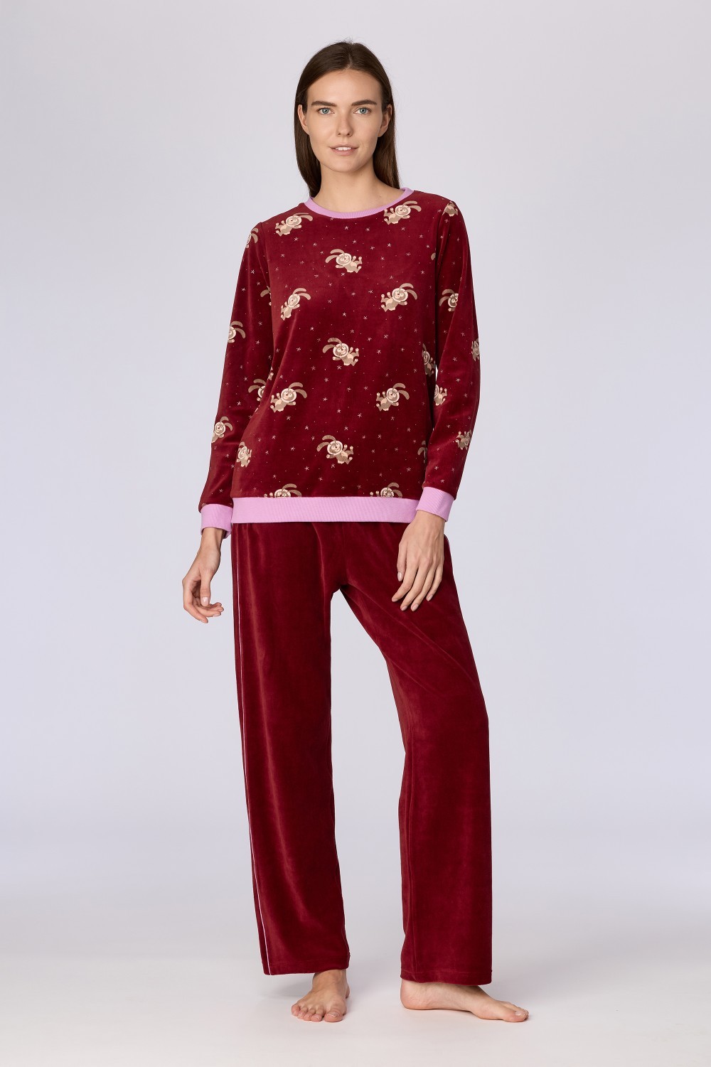 Rood-roze pyjama van velours